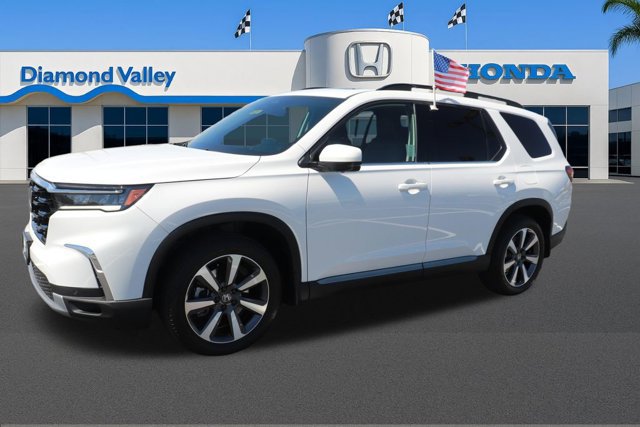 Certified 2024 Honda Pilot Elite image 3