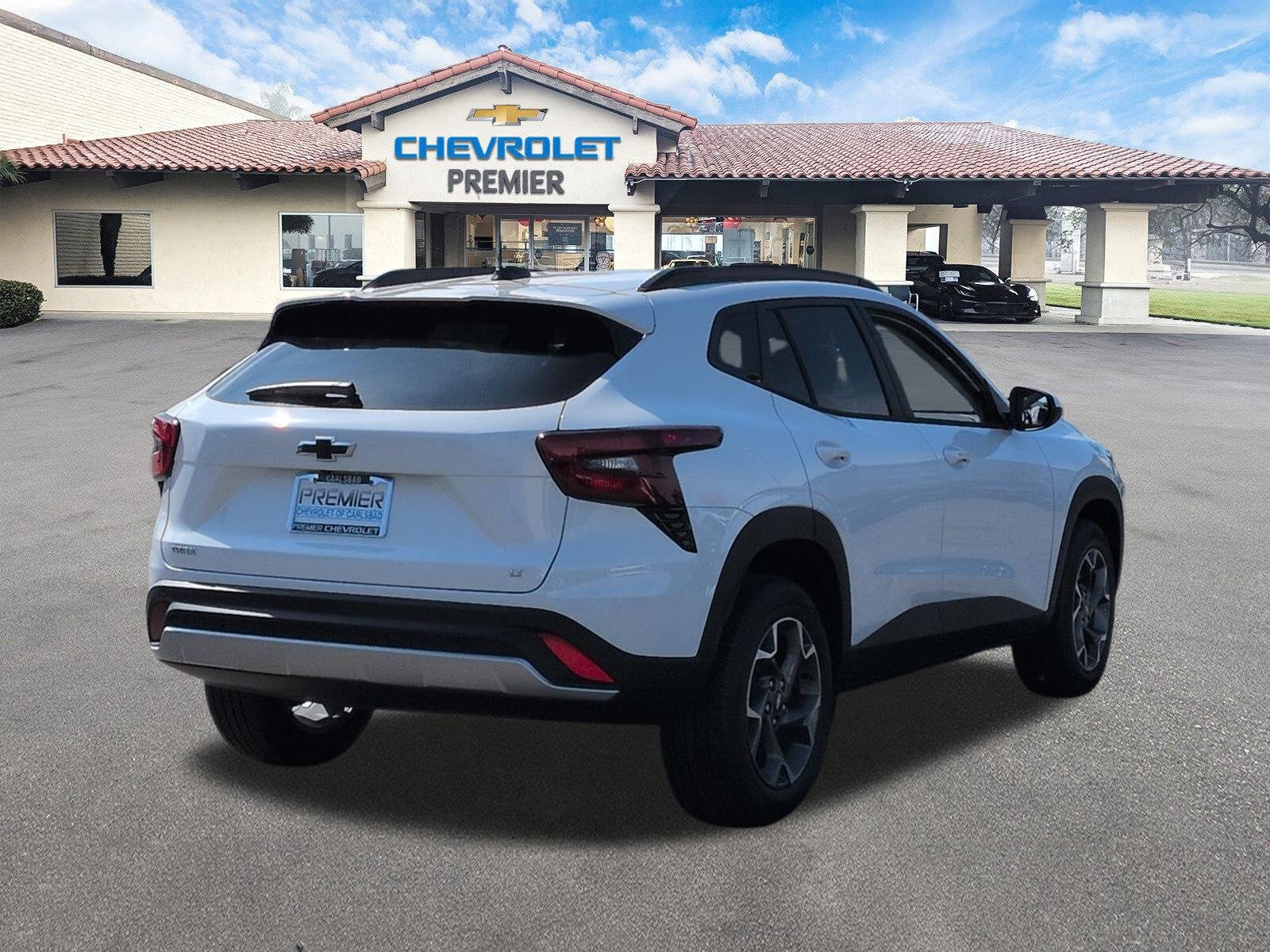 New 2026 Chevrolet Trax LT w/ Driver Confidence Package FWD image 8