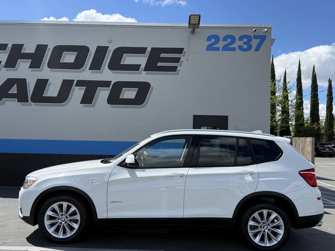 Used 2015 BMW X3 xDrive28i AWD/4WD image 25