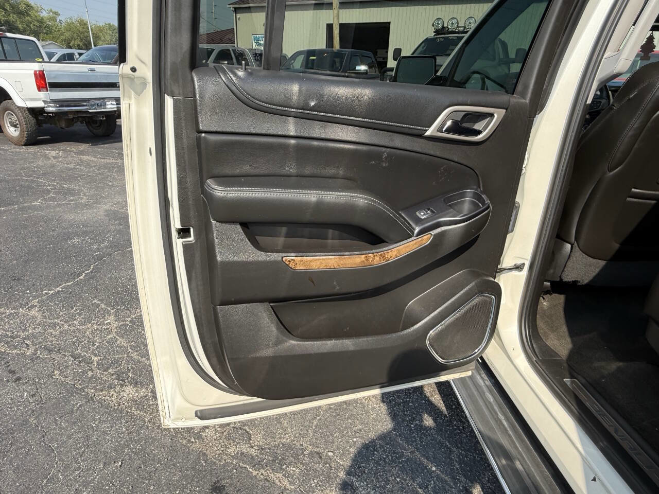 Used 2015 GMC Yukon XL Denali w/ Open Road Package image 21