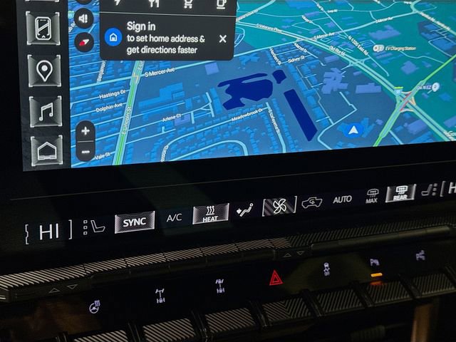 Used 2024 GMC Hummer EV 2X w/ Extreme Off-Road Package image 18