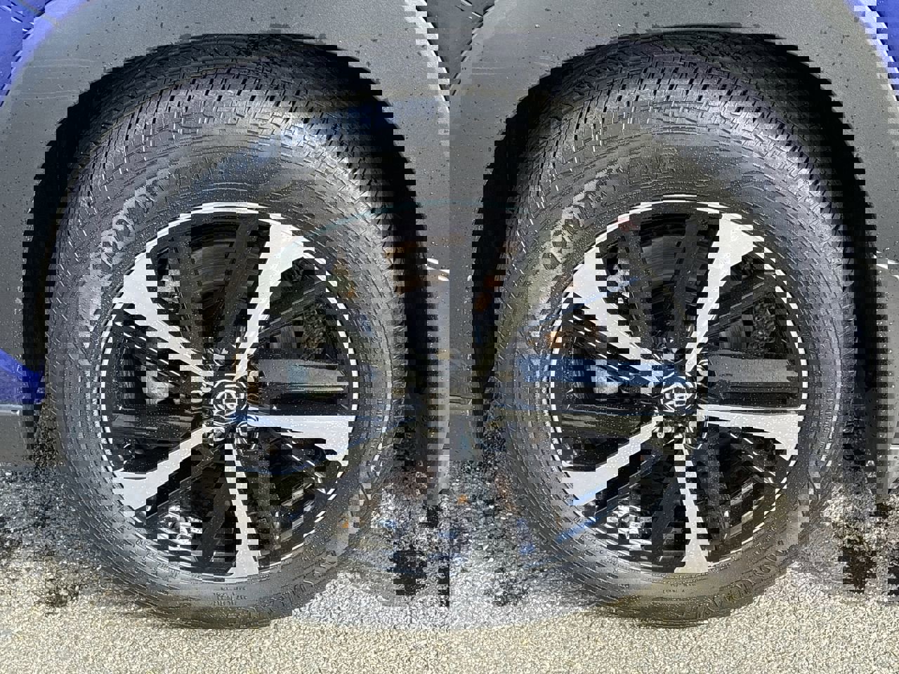 Used 2023 Toyota Corolla Cross XSE w/ Convenience Package image 10