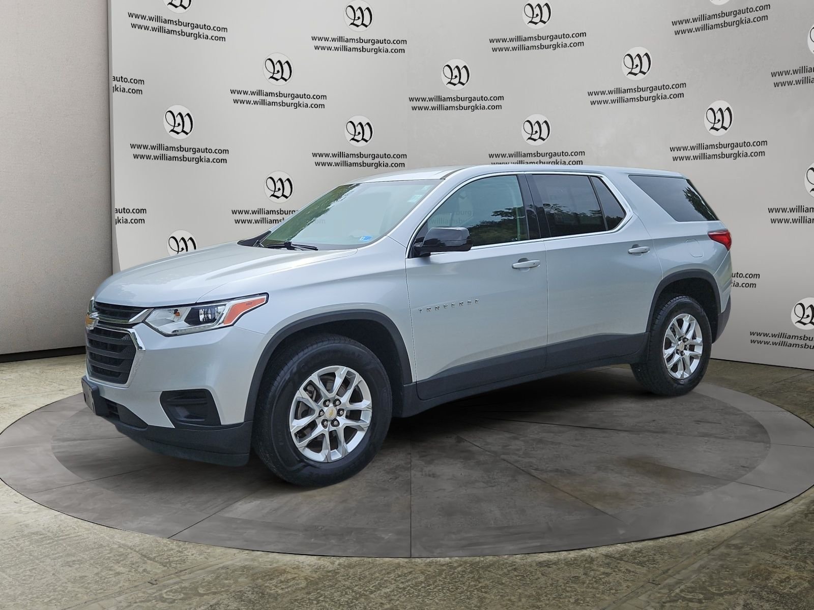 Used 2020 Chevrolet Traverse LS