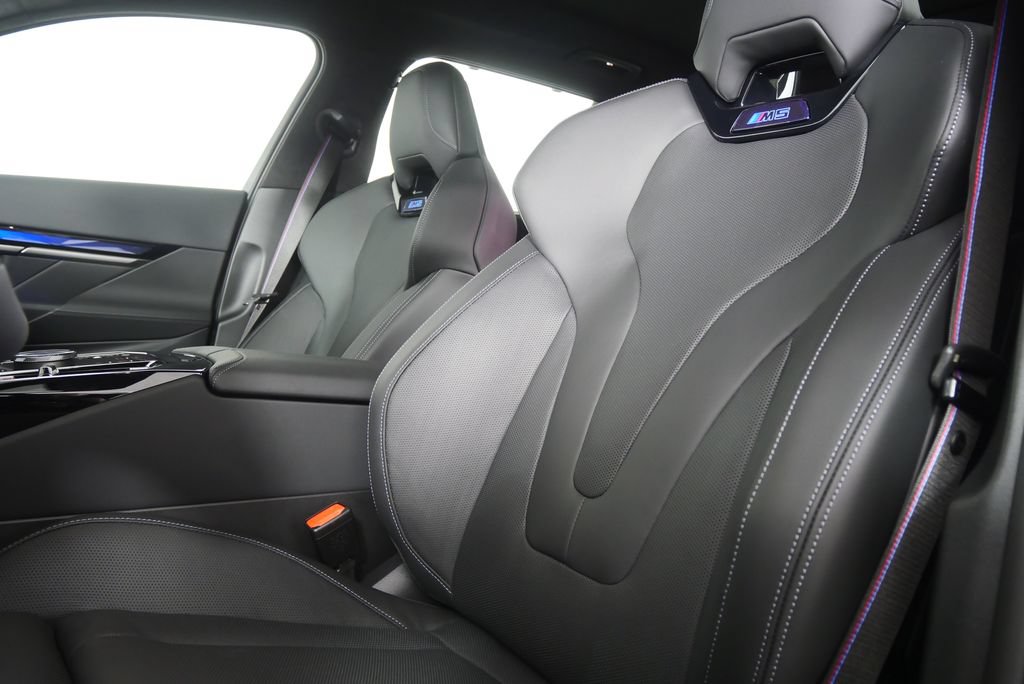 New 2027 BMW M5 Touring AWD/4WD image 10