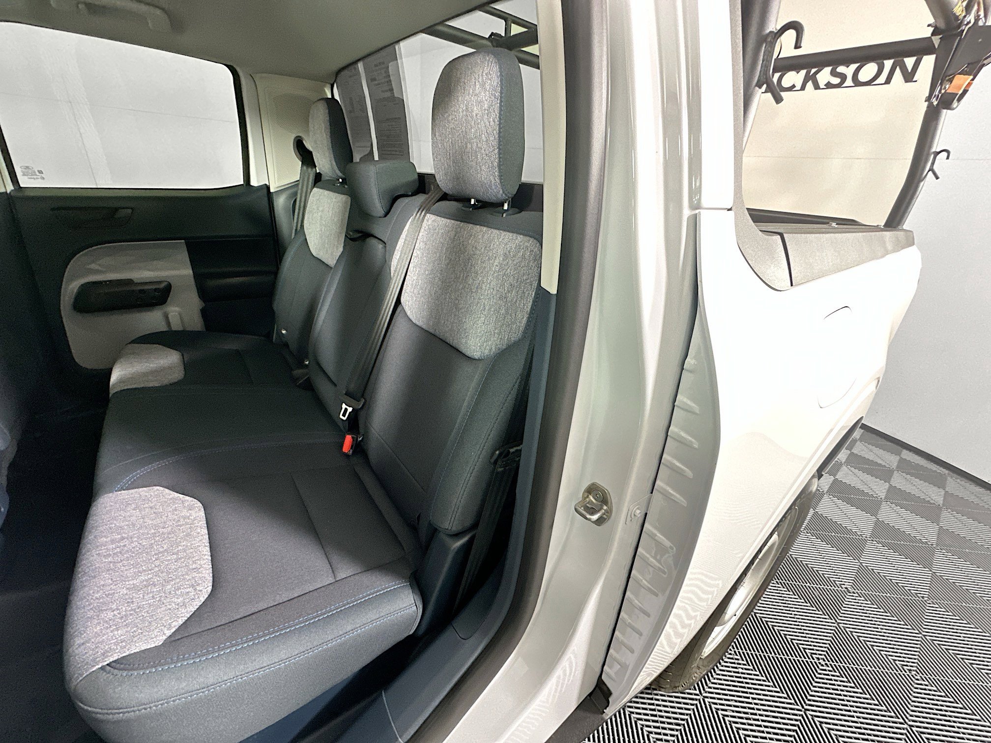 Used 2025 Ford Maverick XLT w/ Equipment Group 302A image 25