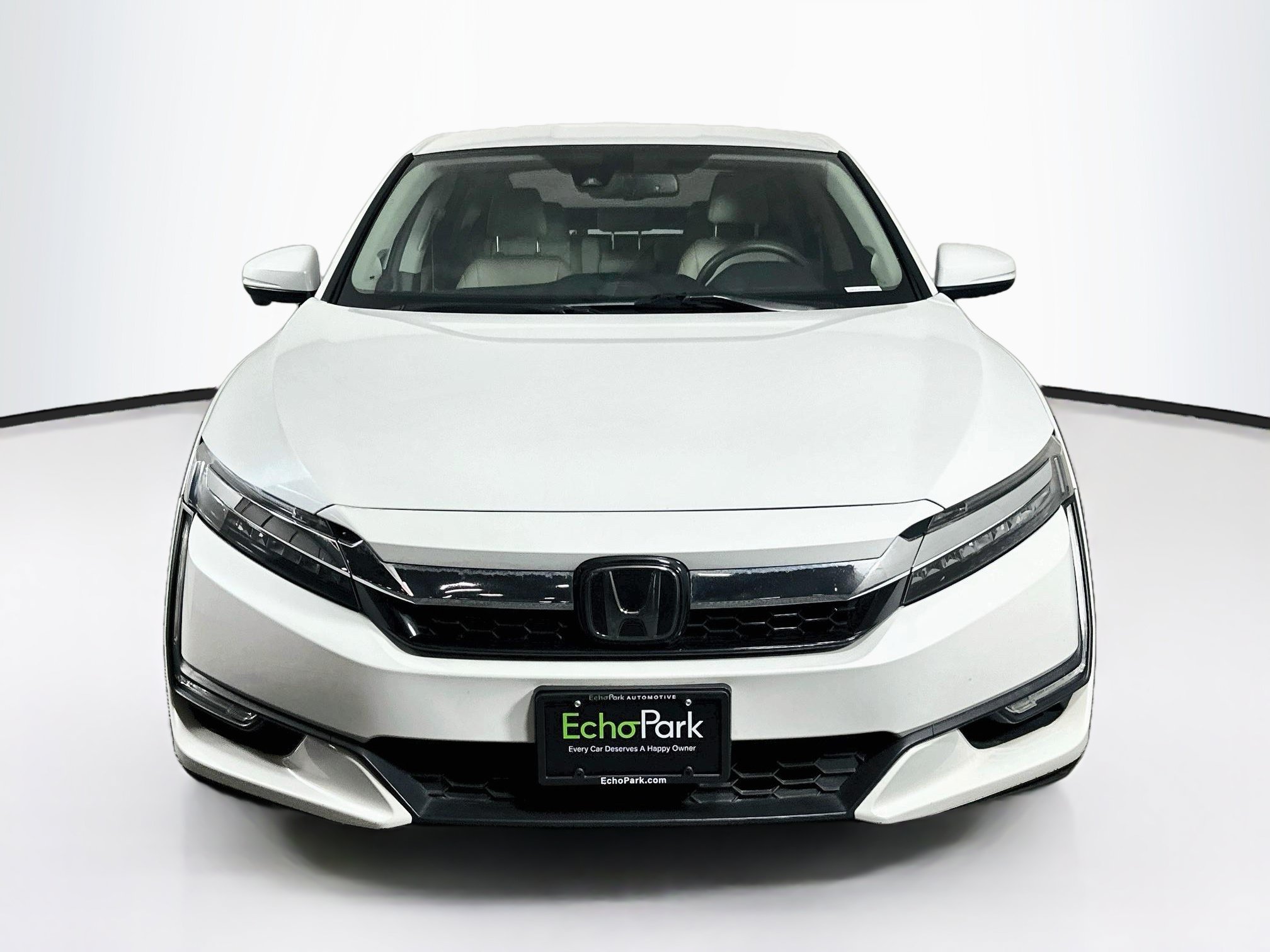 Used 2019 Honda Clarity Plug-In Hybrid image 2
