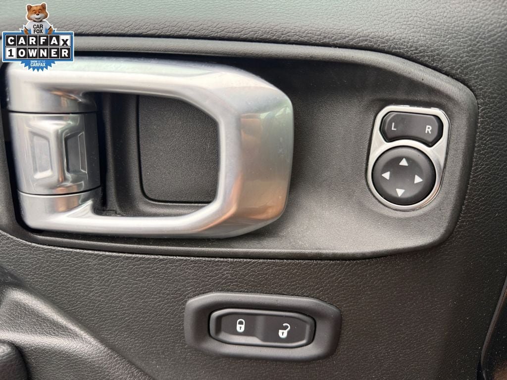 Certified 2022 Jeep Wrangler Sport AWD/4WD image 28