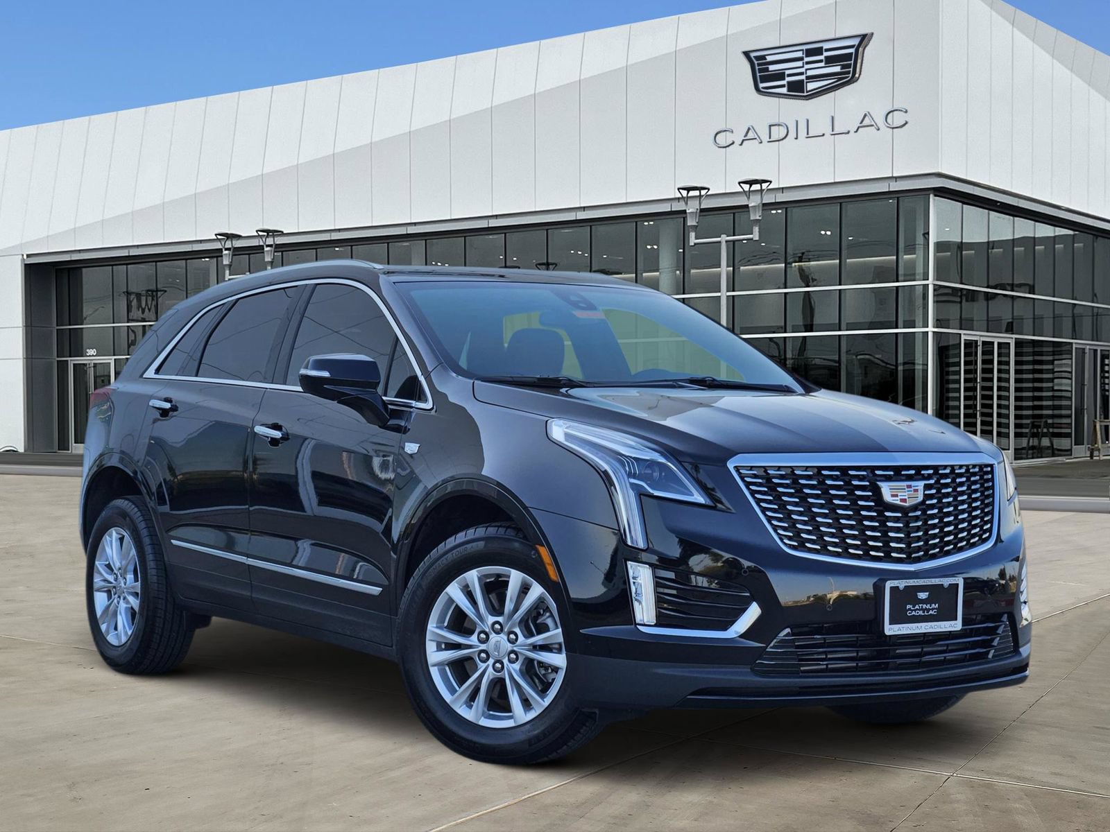New 2026 Cadillac XT5 Luxury