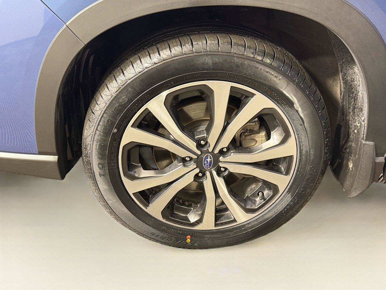 Used 2024 Subaru Forester Limited AWD/4WD image 34