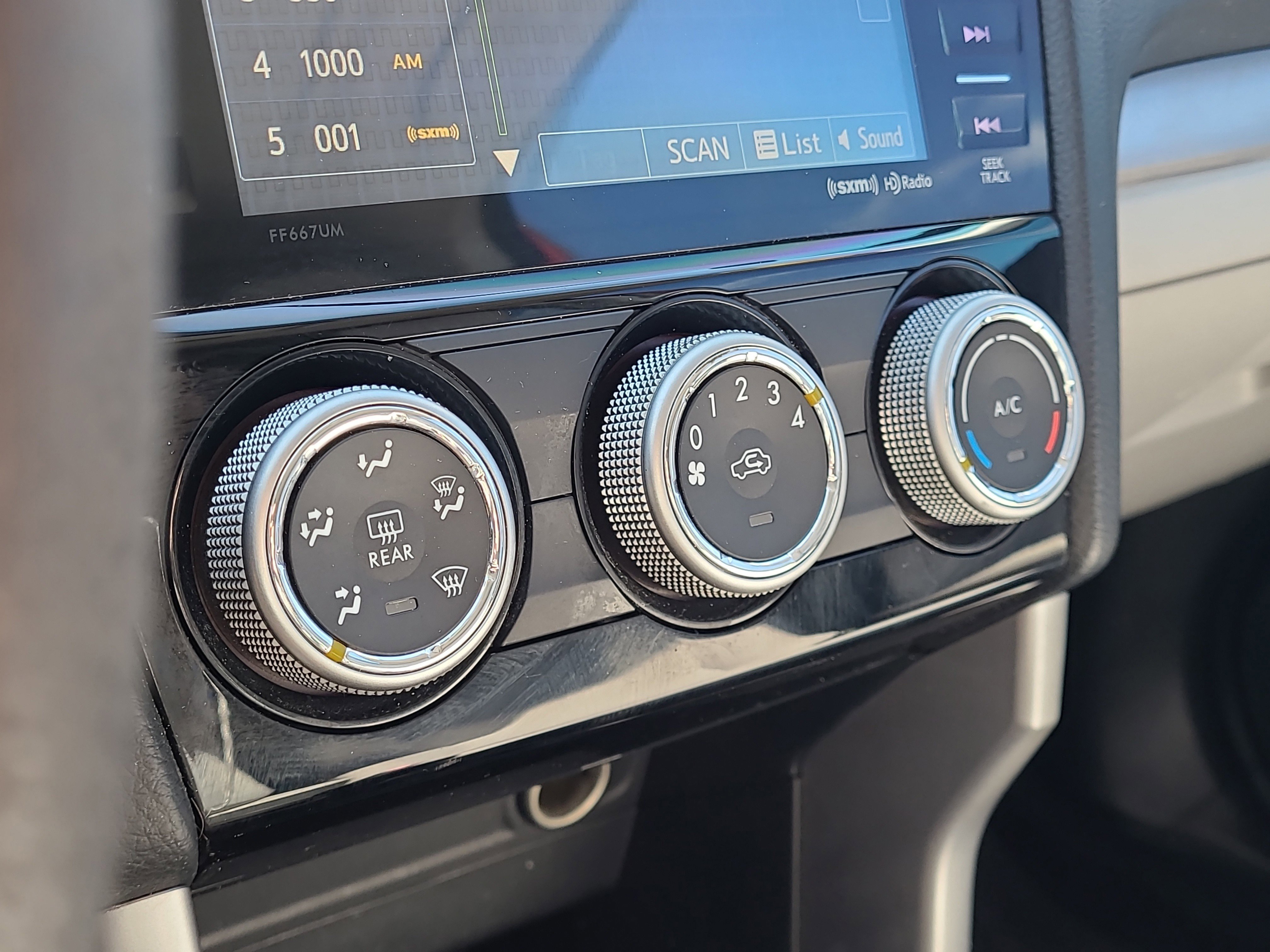 Used 2016 Subaru Forester 2.5i Premium image 30