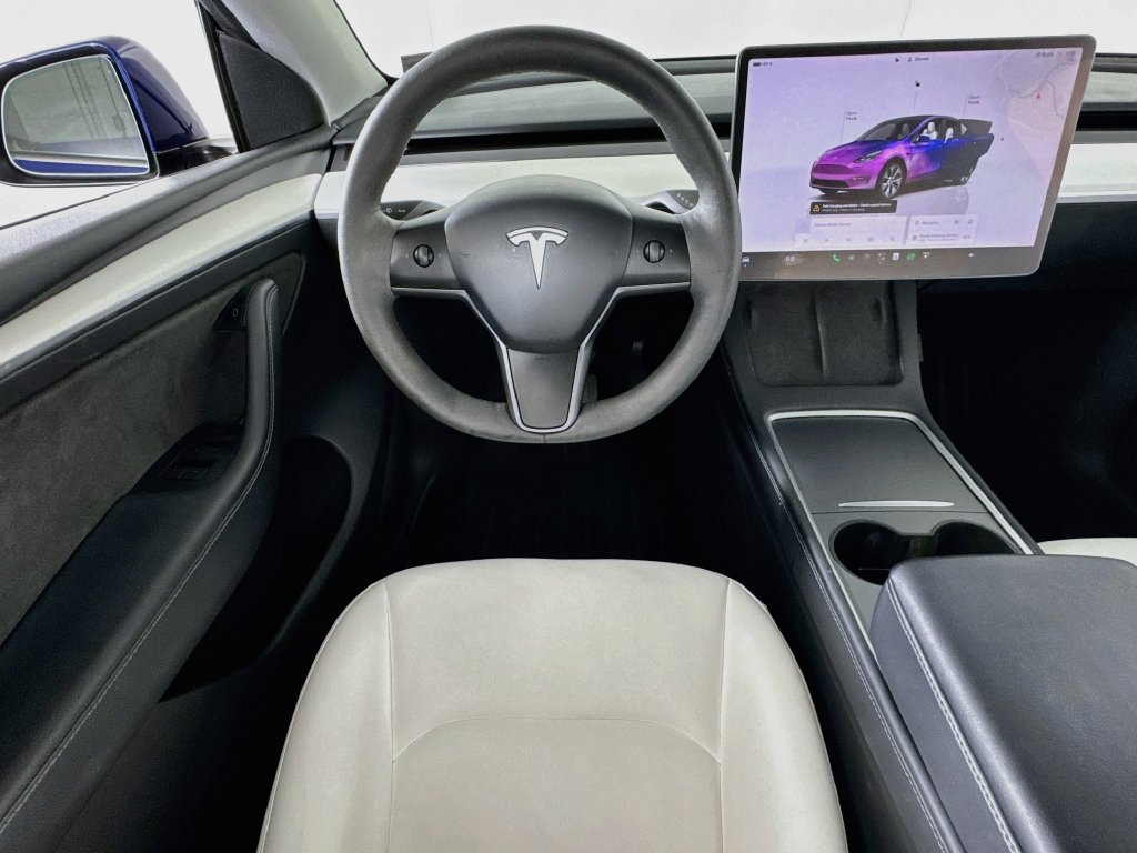 Used 2023 Tesla Model Y Long Range AWD/4WD image 22