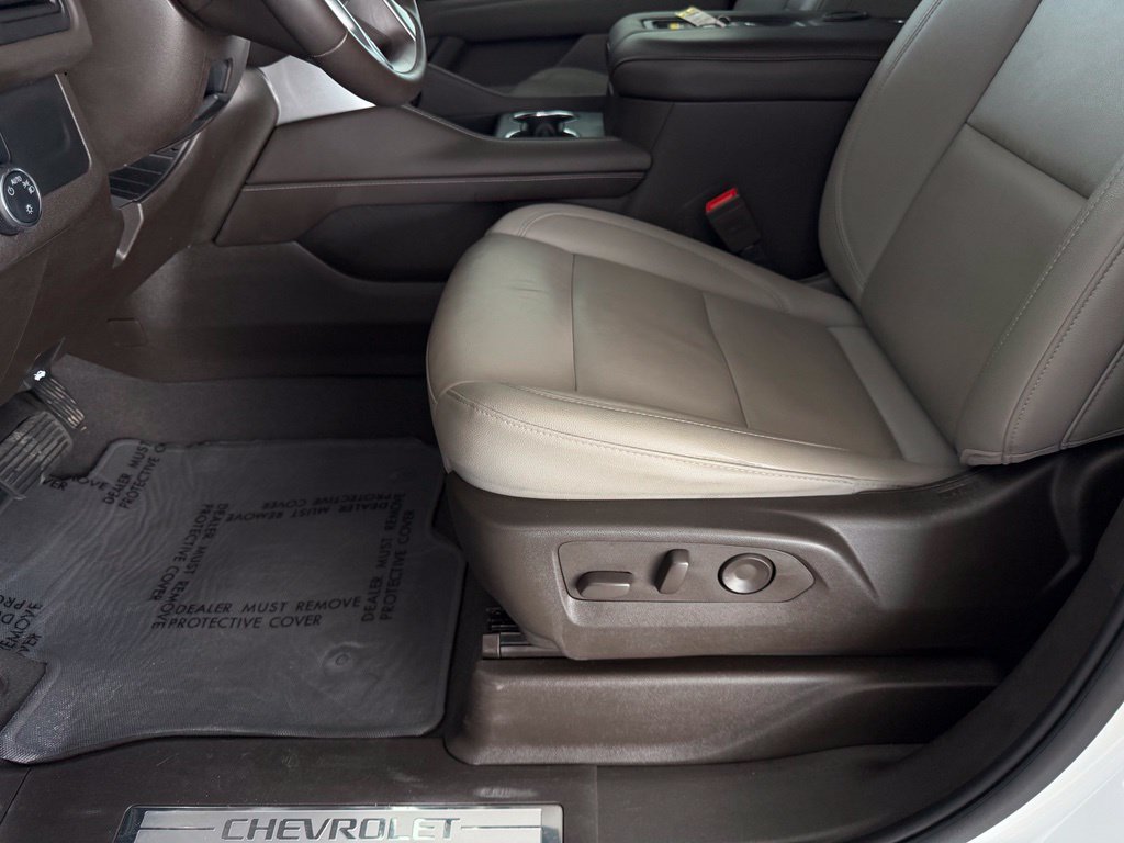 Used 2024 Chevrolet Tahoe LT AWD/4WD image 15