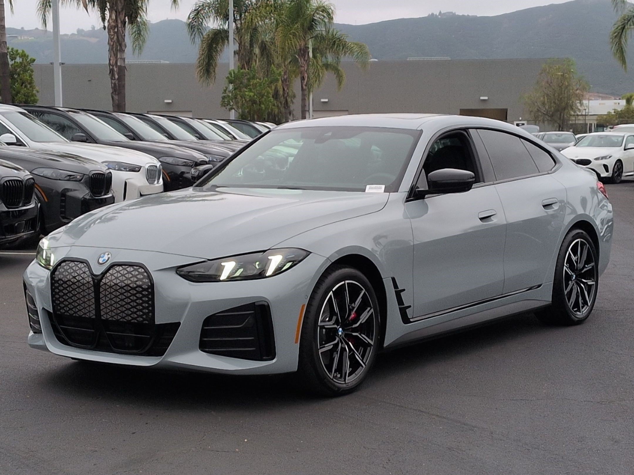 New 2026 BMW i4 xDrive40i w/ M Sport Package AWD/4WD image 5
