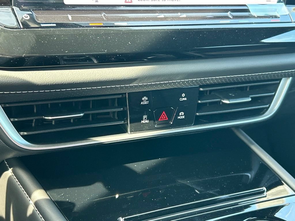 New 2026 Volkswagen Atlas Cross Sport SE FWD image 35