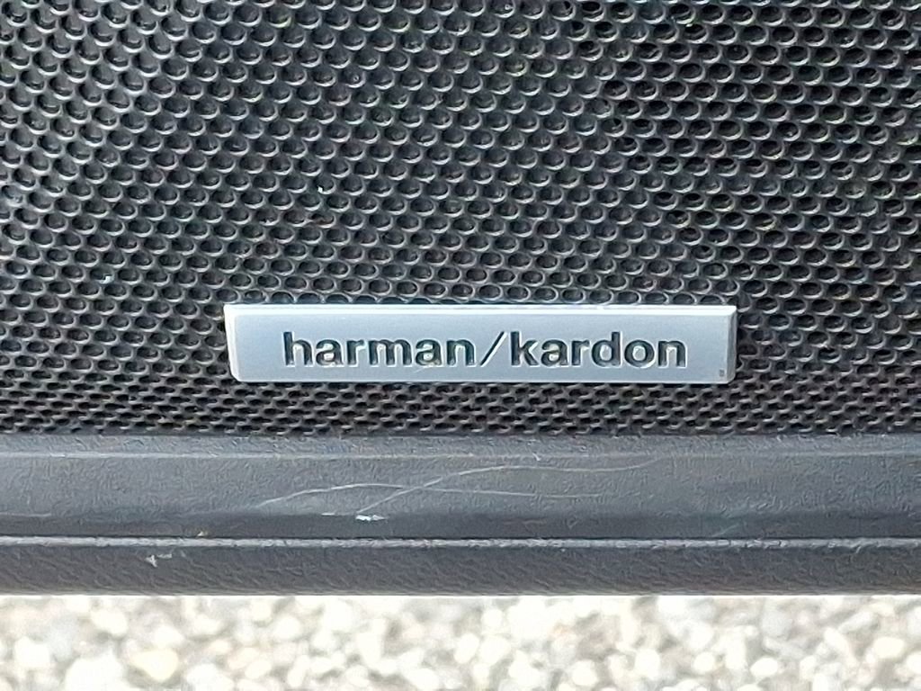 Certified 2022 Subaru Outback Limited image 29