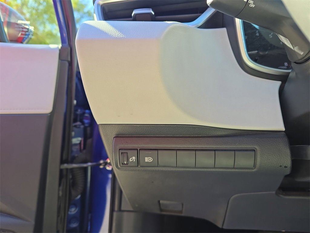 Used 2024 Toyota Corolla SE image 14