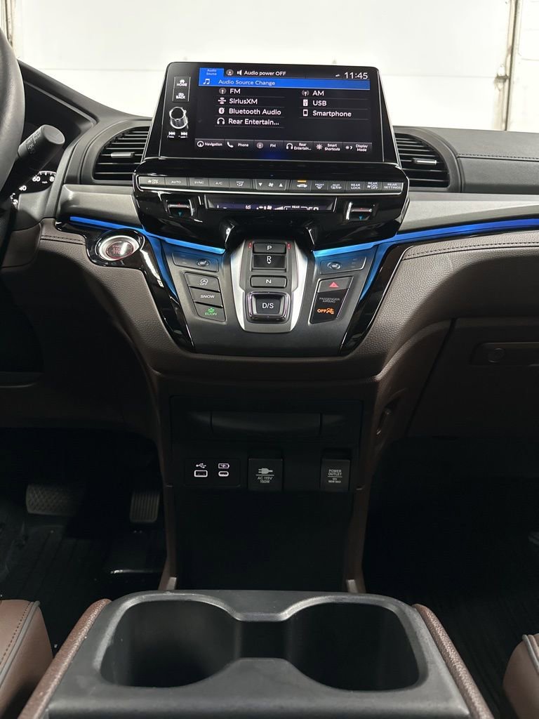 Used 2025 Honda Odyssey Touring image 21