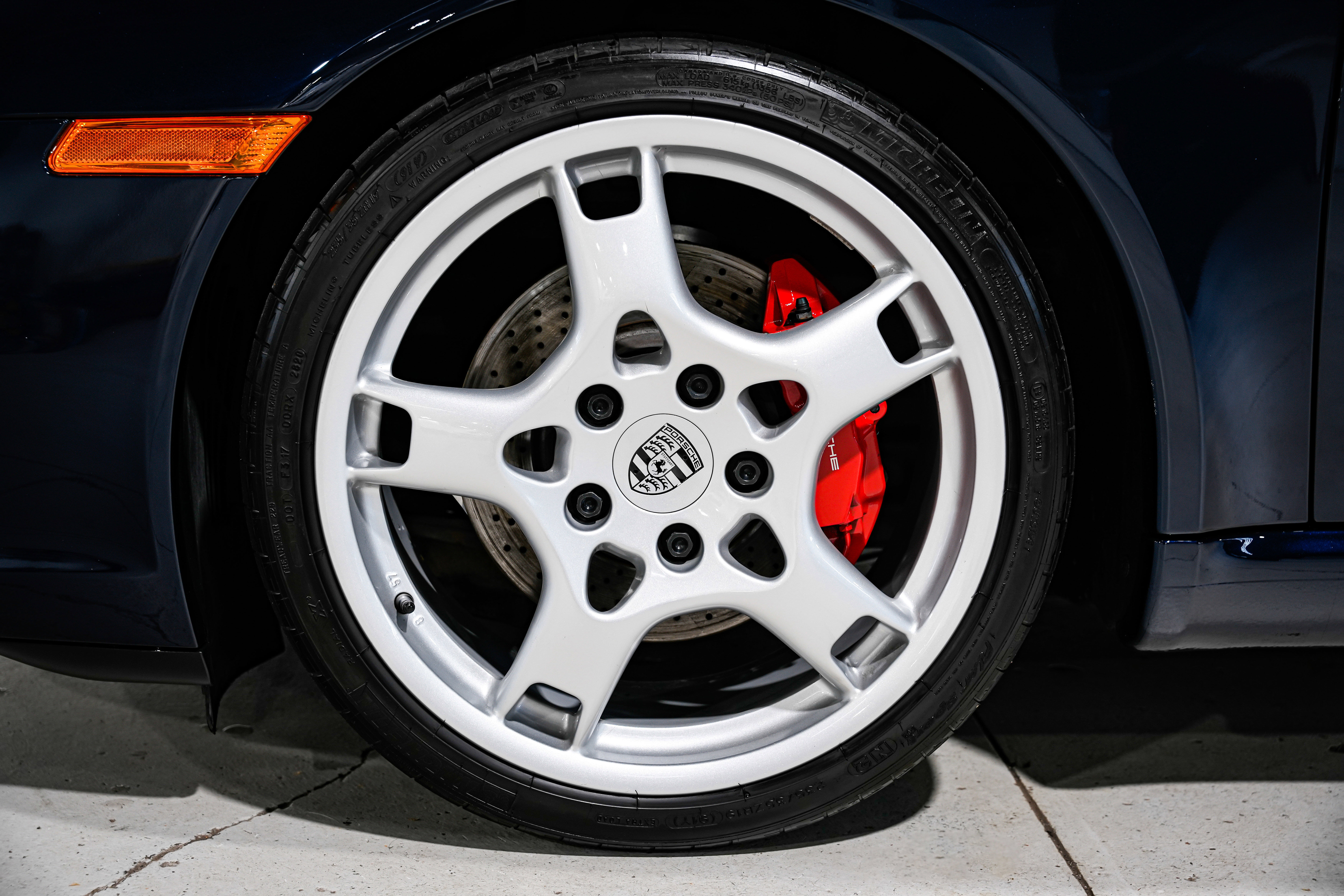 Used 2006 Porsche 911 Carrera S RWD image 46