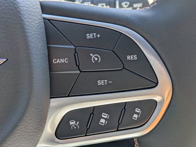 New 2026 Chrysler Pacifica Pinnacle FWD image 22