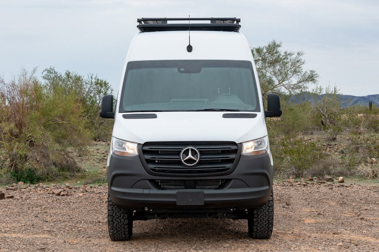 Used 2019 Mercedes-Benz Sprinter 4x4 144 image 9