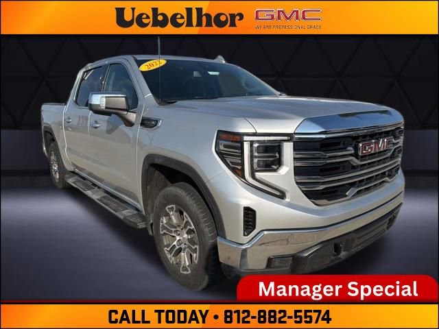 Used 2022 GMC Sierra 1500 SLT image 1