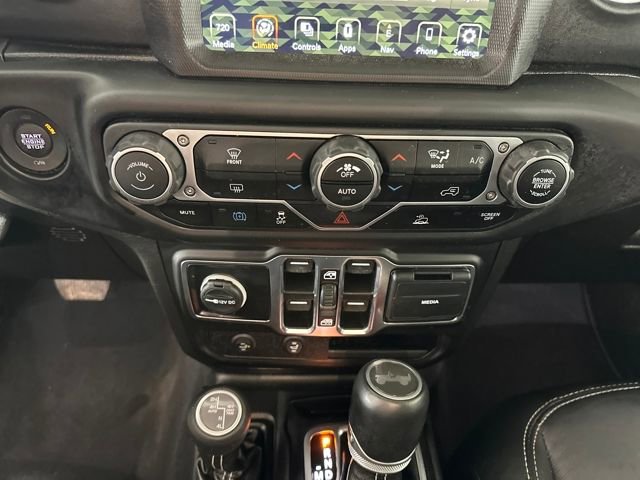 Used 2023 Jeep Wrangler Unlimited Sahara image 21