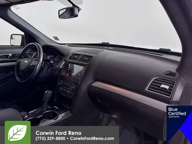Certified 2017 Ford Explorer XLT w/ Equipment Group 201A image 31
