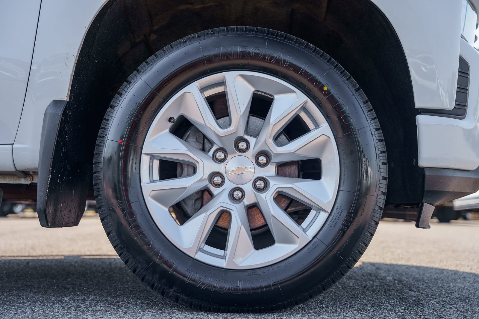 Used 2022 Chevrolet Silverado 1500 Custom AWD/4WD image 9