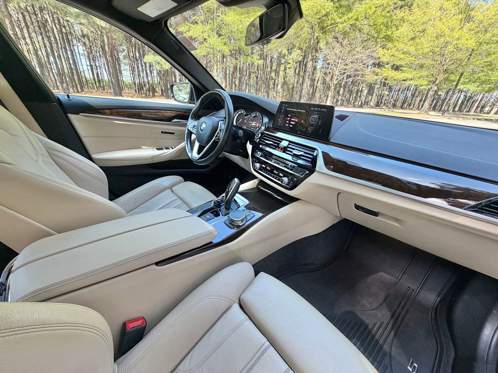 Used 2017 BMW 530i image 19