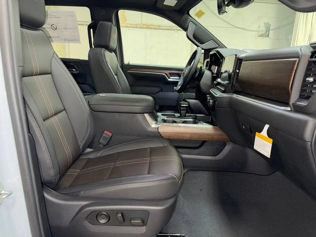 New 2026 Chevrolet Silverado 1500 High Country AWD/4WD image 26