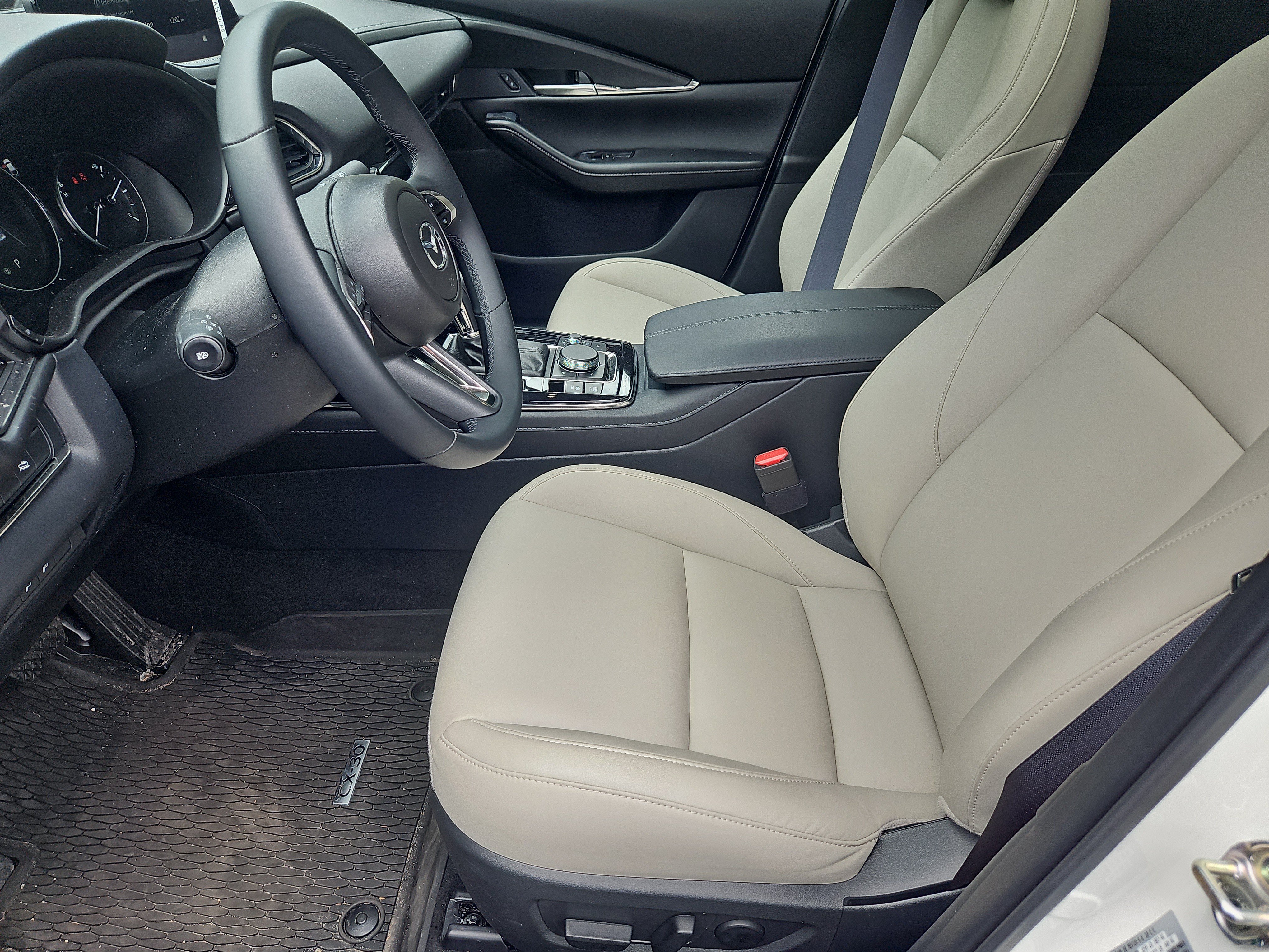 Certified 2025 MAZDA CX-30 AWD 2.5 S w/ Preferred Package image 29