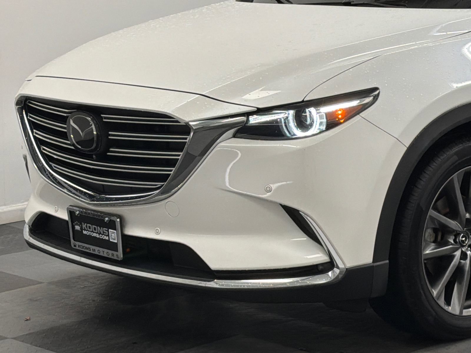 Used 2020 MAZDA CX-9 Signature image 2