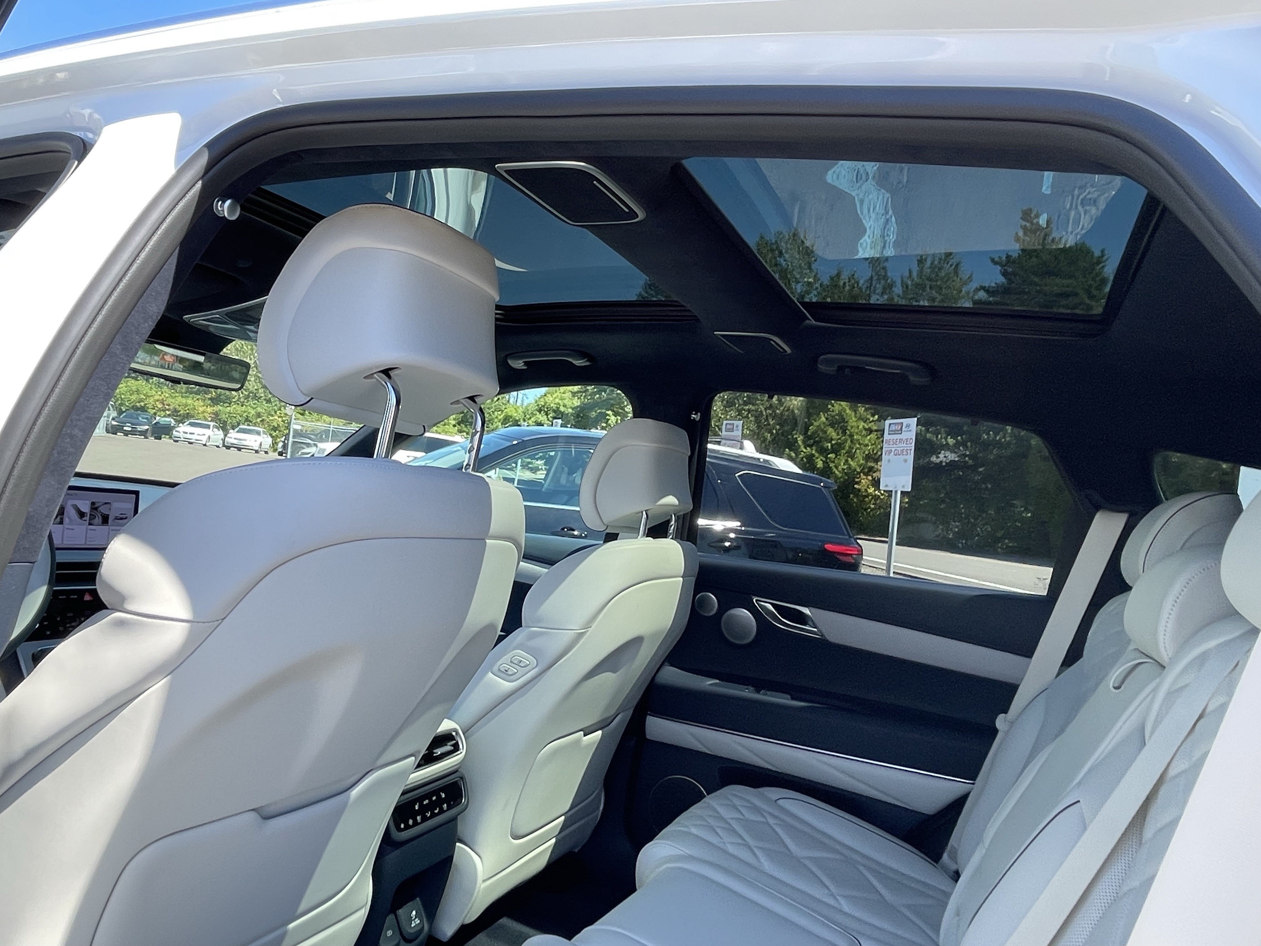 Used 2025 Genesis GV80 3.5T Prestige AWD/4WD image 16