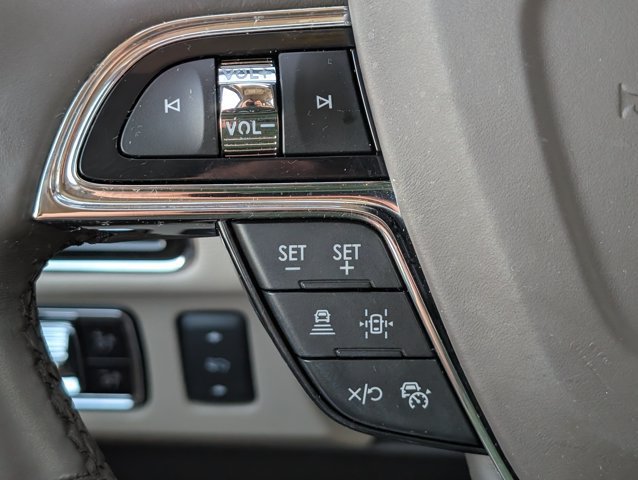 Used 2023 Lincoln Navigator Reserve RWD image 27