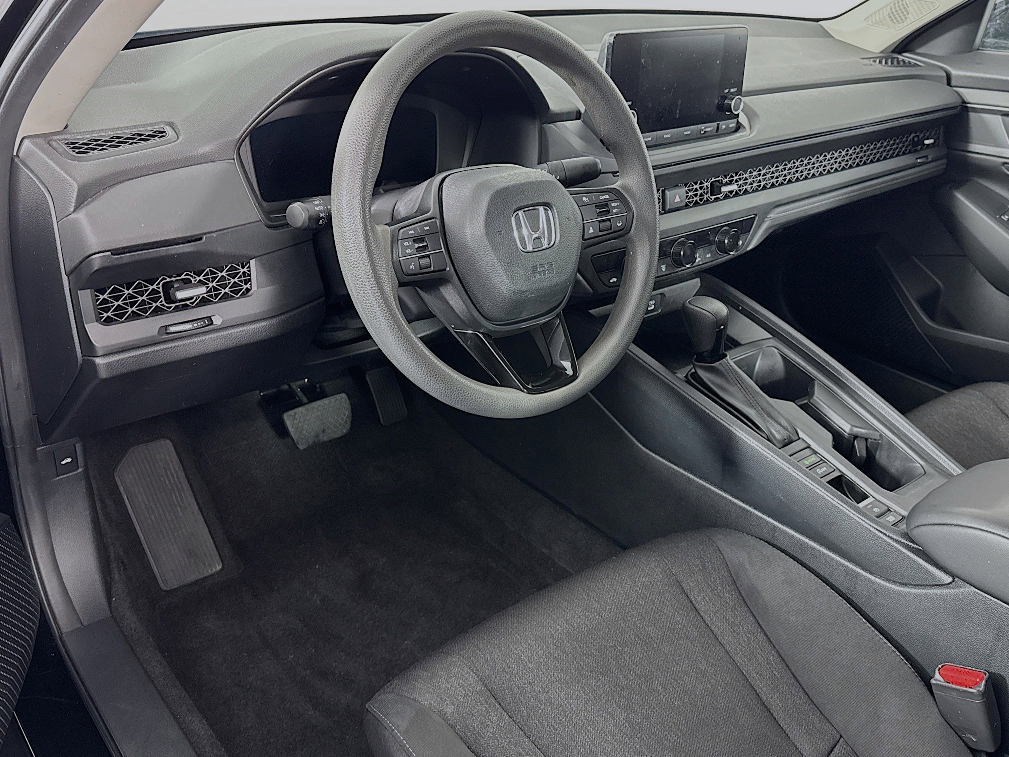 Certified 2024 Honda Accord EX image 9