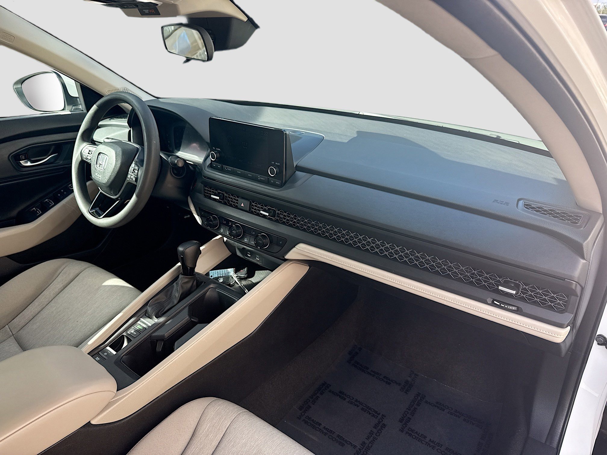 Used 2023 Honda Accord EX image 32