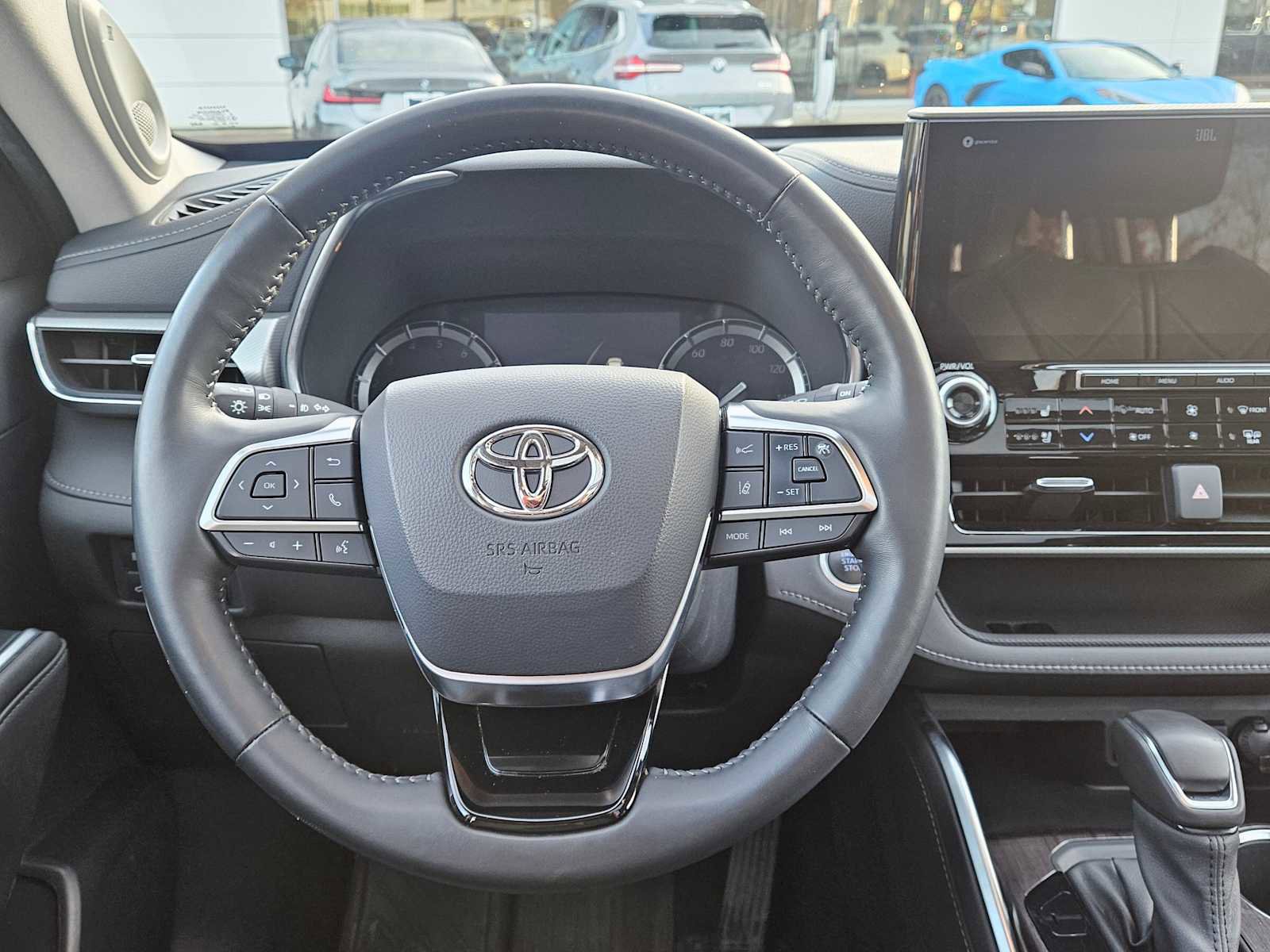 Used 2021 Toyota Highlander Platinum image 22