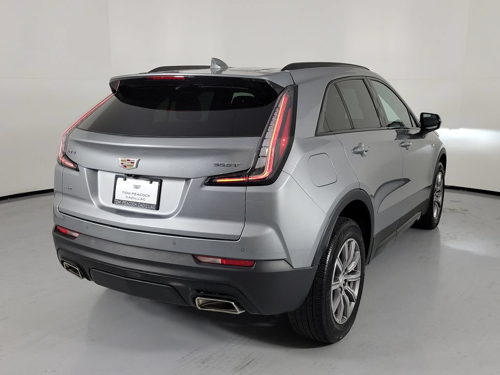 Used 2023 Cadillac XT4 Sport AWD/4WD image 3