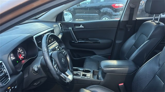 Used 2020 Kia Sportage EX w/ Option Group 15 image 25