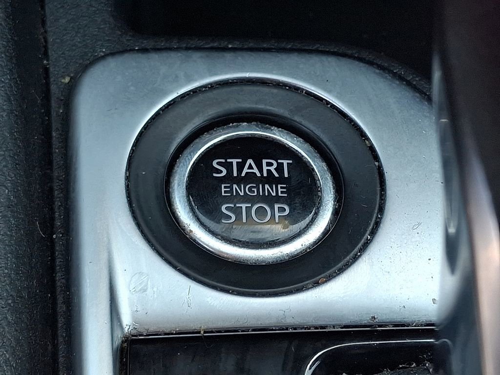 Used 2024 Nissan Sentra SV image 23