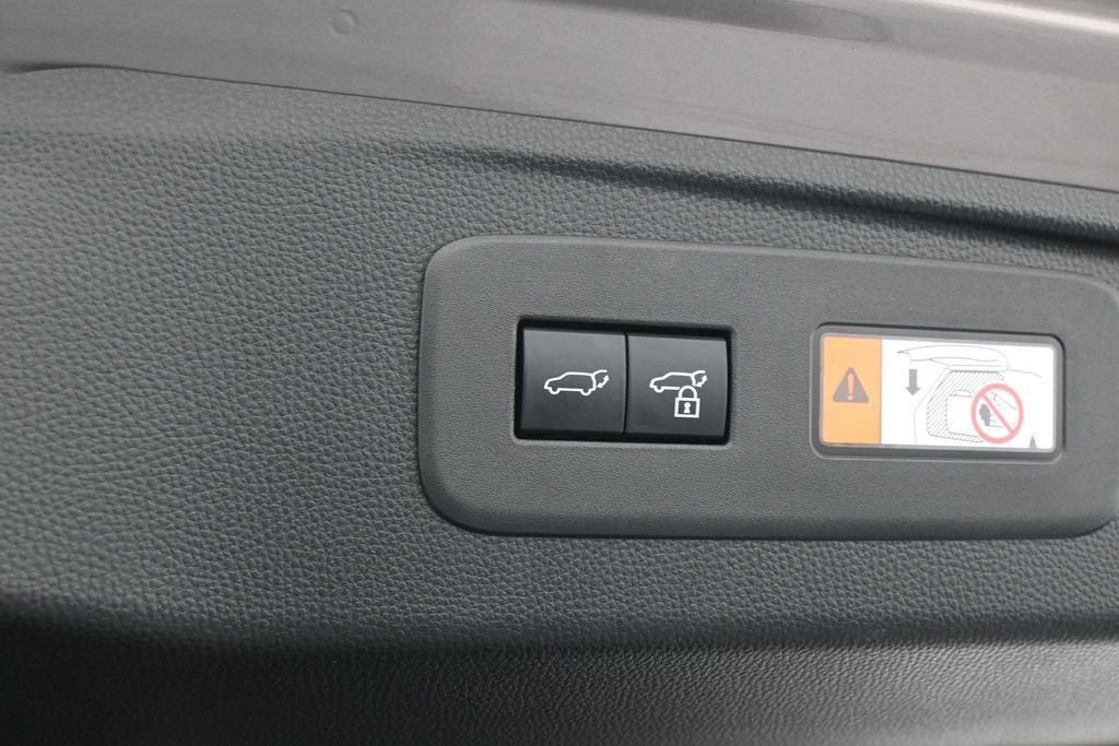 Used 2025 Toyota Land Cruiser w/ Premium Package AWD/4WD image 41