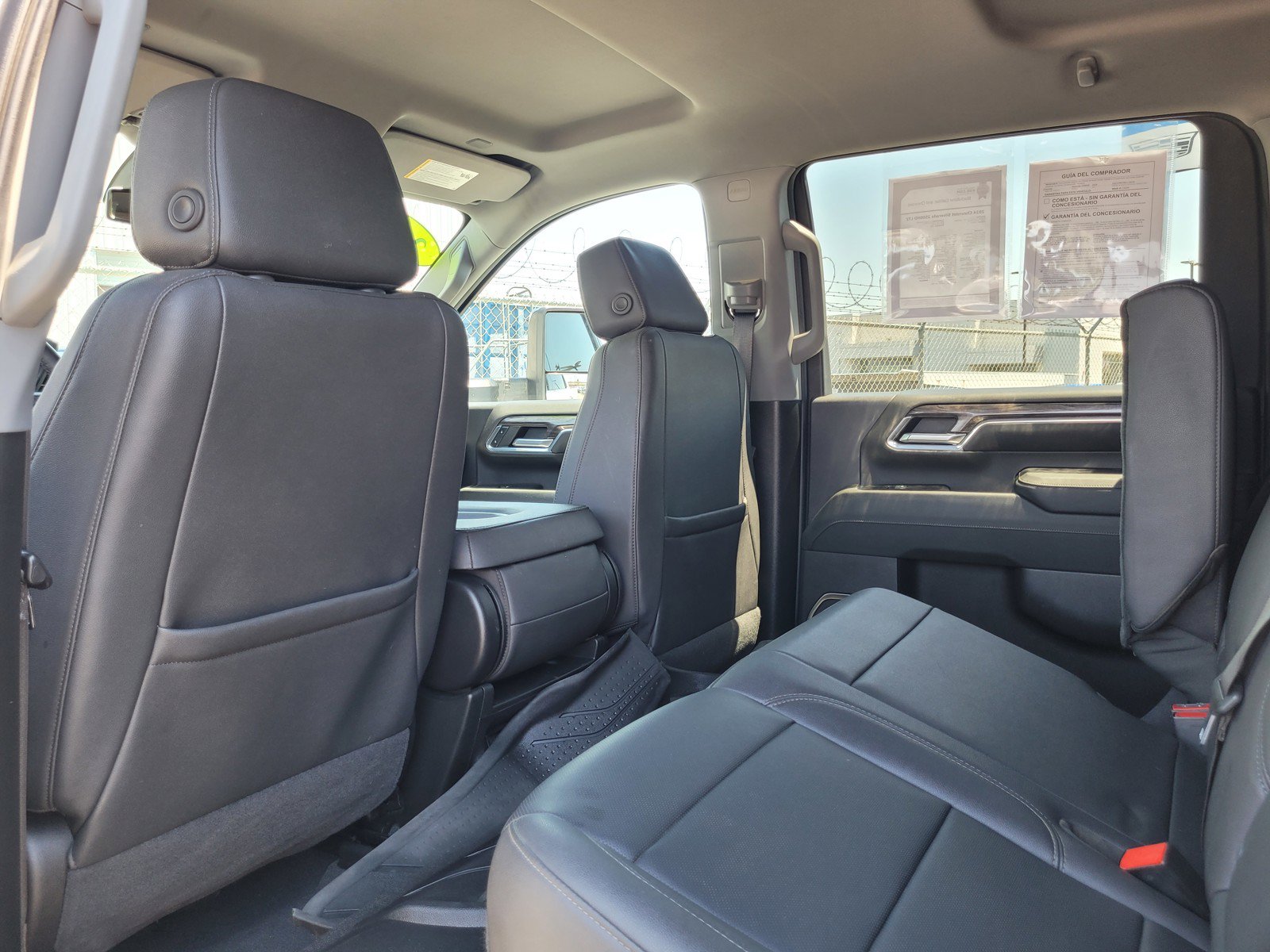 Used 2024 Chevrolet Silverado 2500 LTZ AWD/4WD image 13