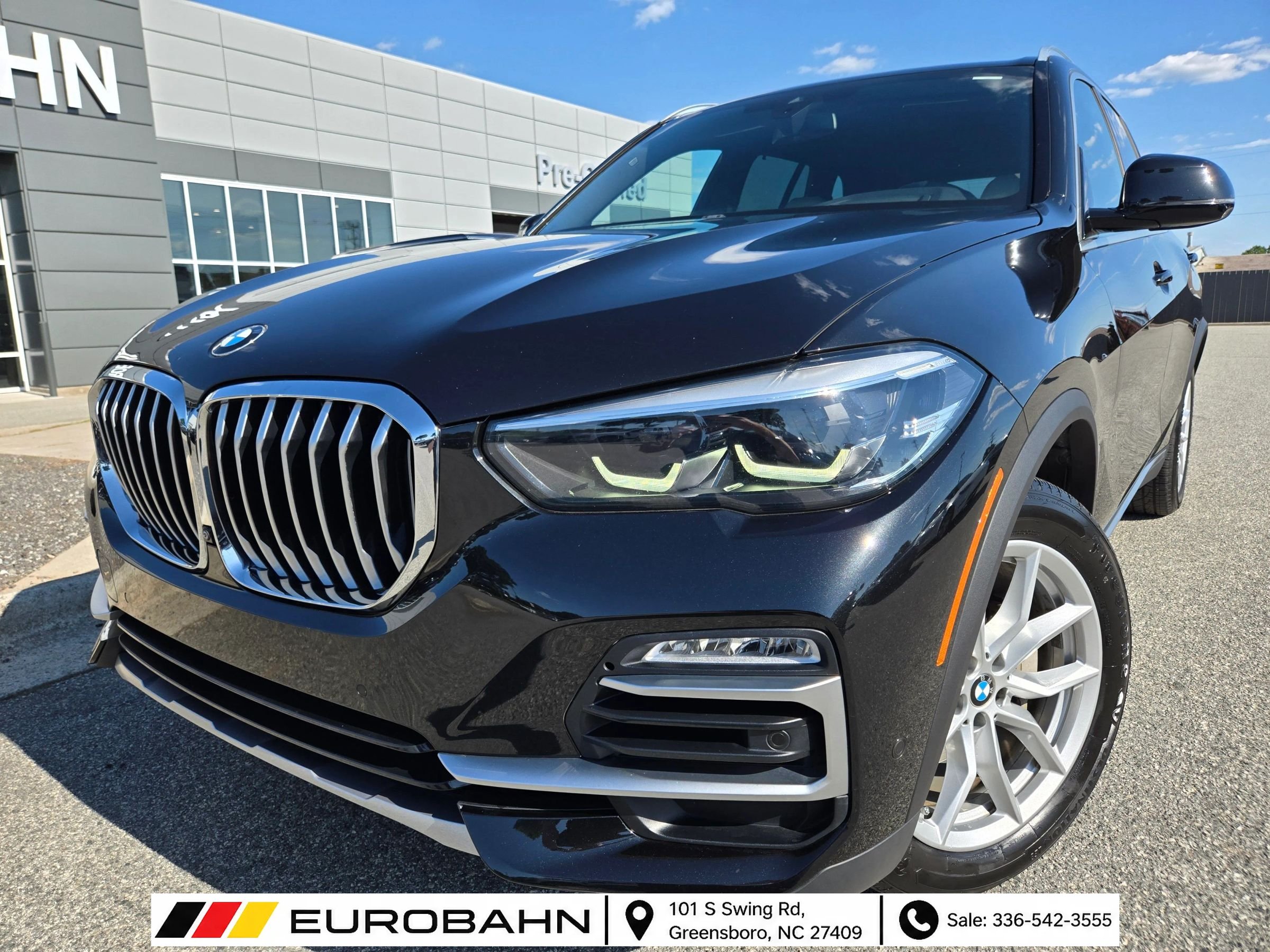 Used 2019 BMW X5 xDrive40i w/ Premium Package 2
