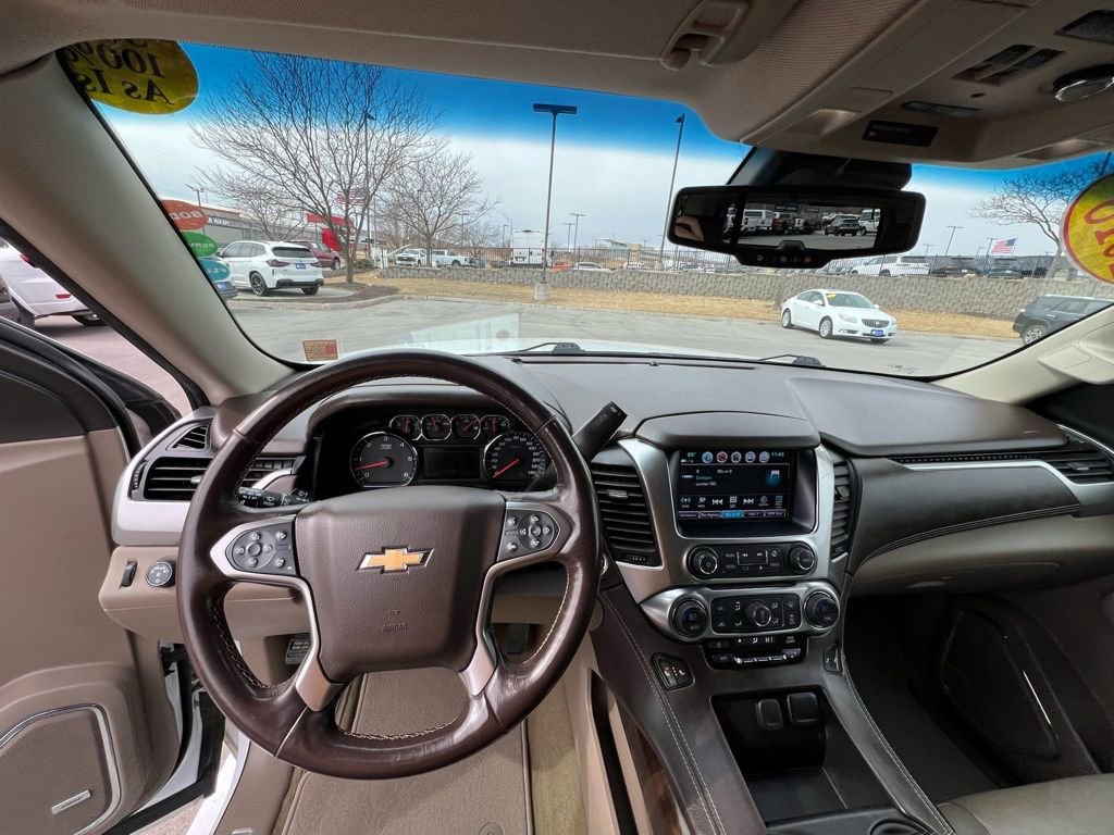 Used 2018 Chevrolet Suburban LT w/ LT Signature Package image 41