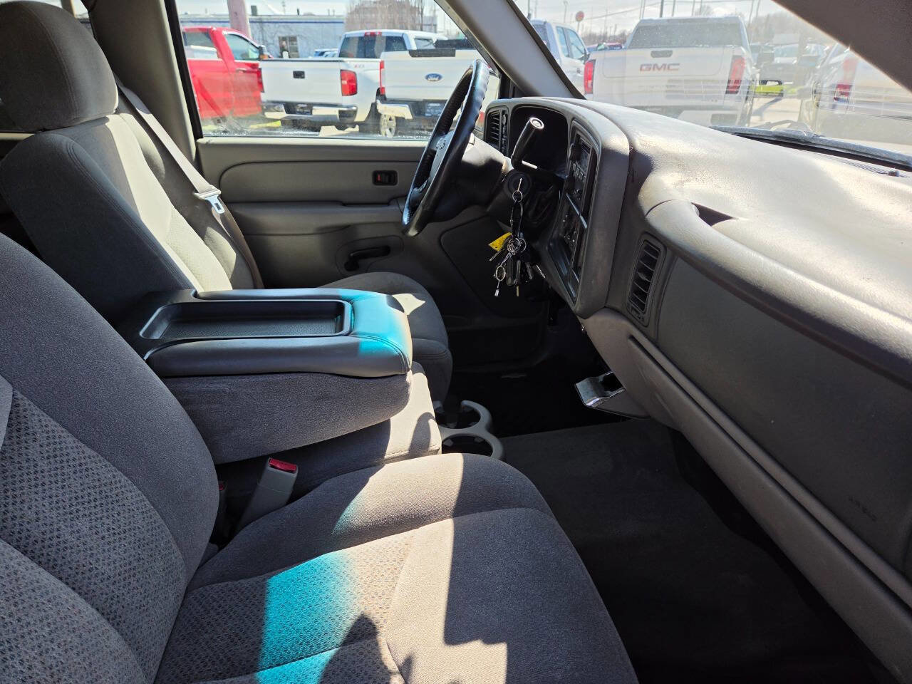 Used 2005 Chevrolet Avalanche Z71 w/ Preferred Equipment Group image 33