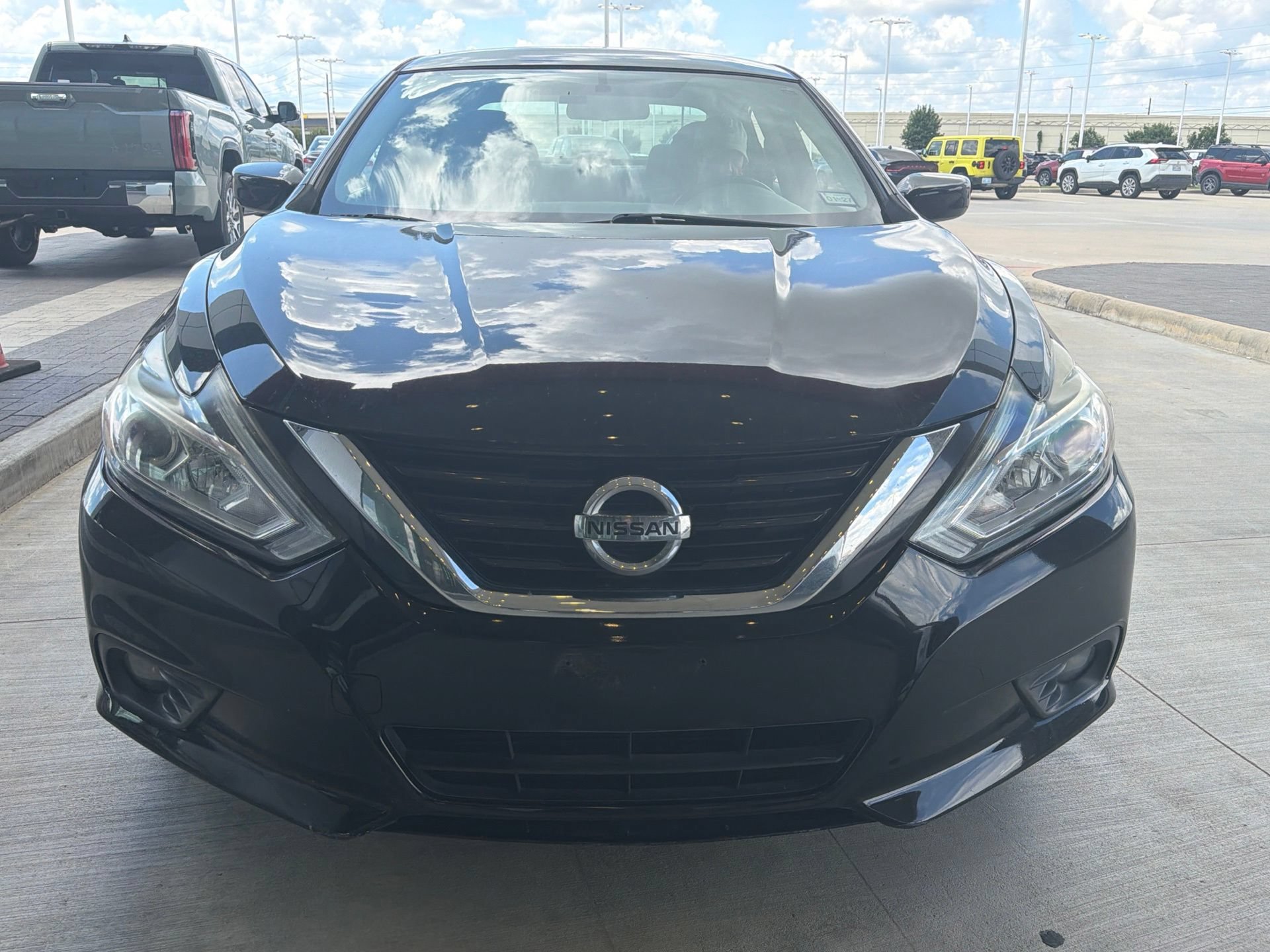 Used 2018 Nissan Altima 2.5 SV FWD image 8