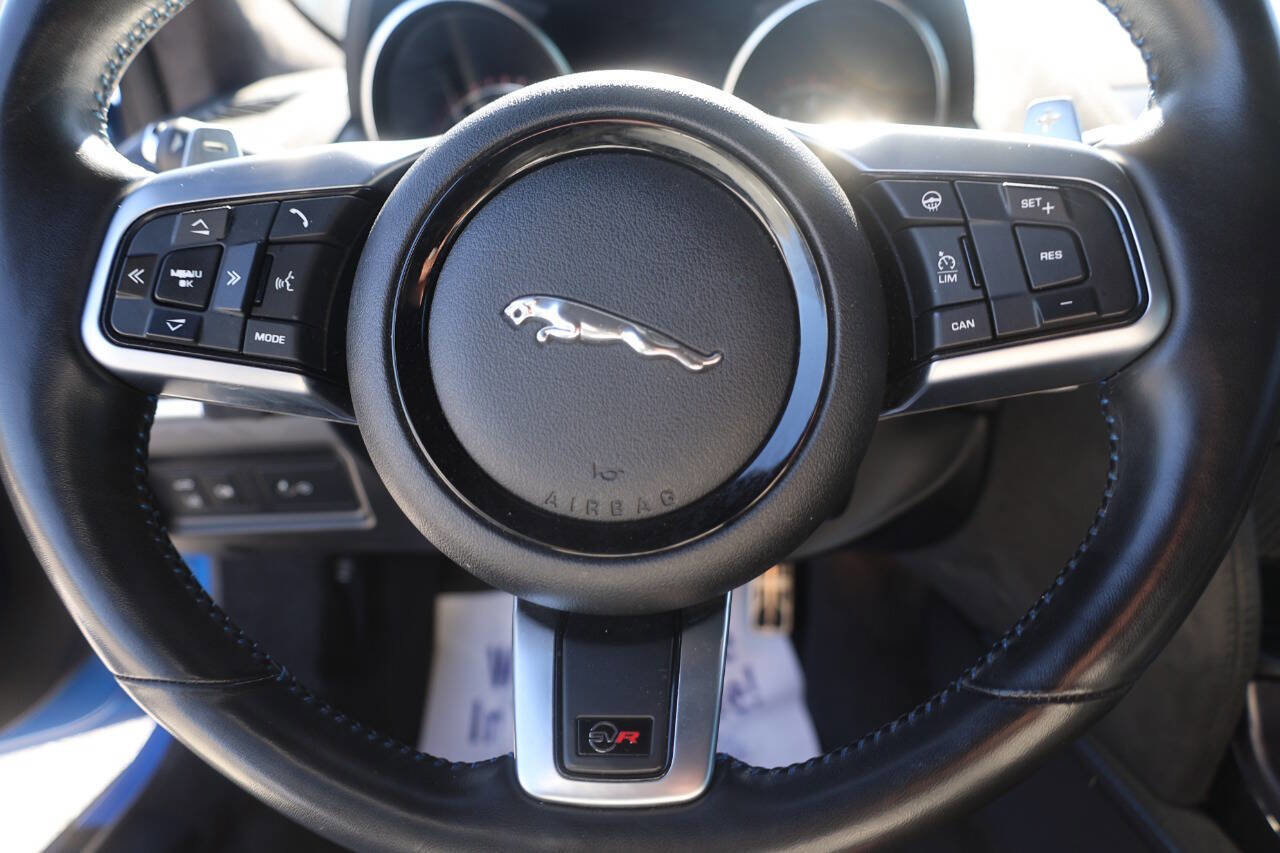 Used 2020 Jaguar F-TYPE SVR image 14