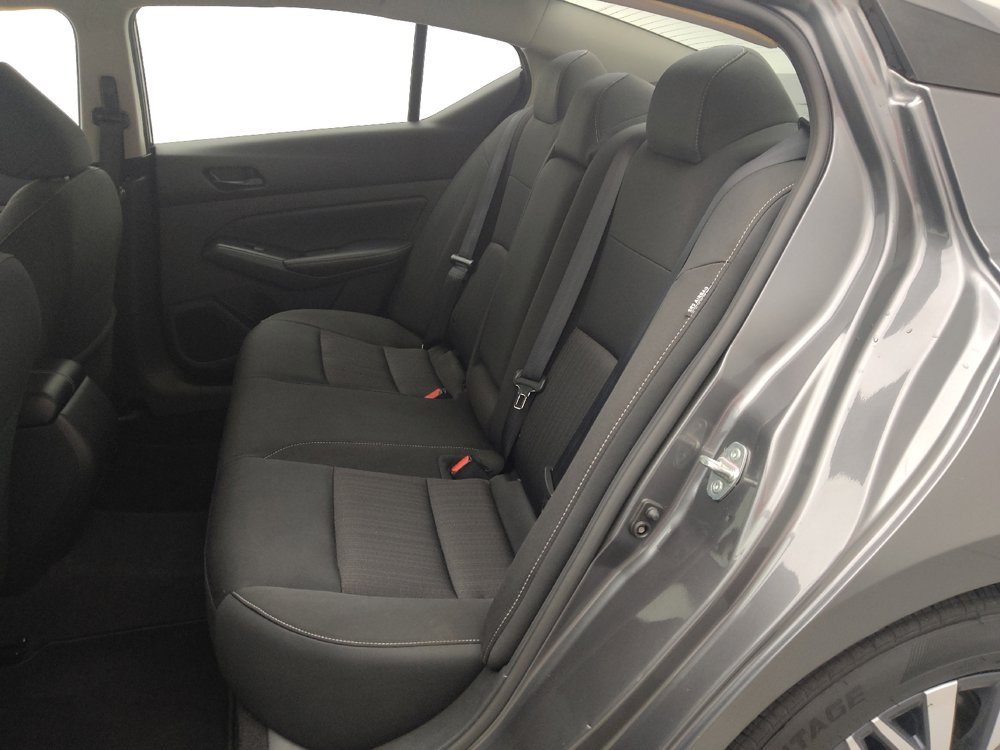 Used 2024 Nissan Altima 2.5 SV image 18