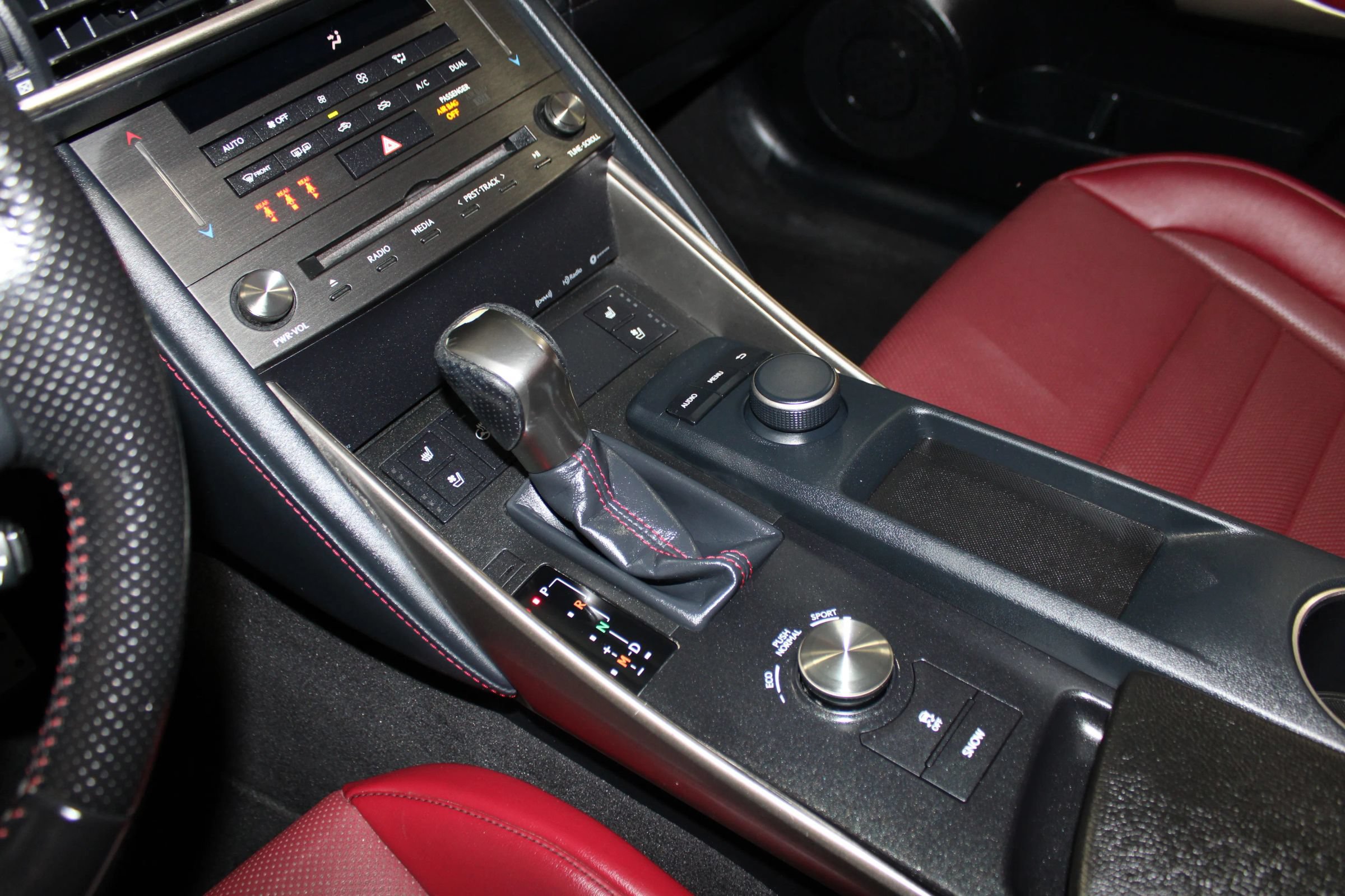 Used 2019 Lexus IS 300 F Sport w/ F Sport Package RWD image 21