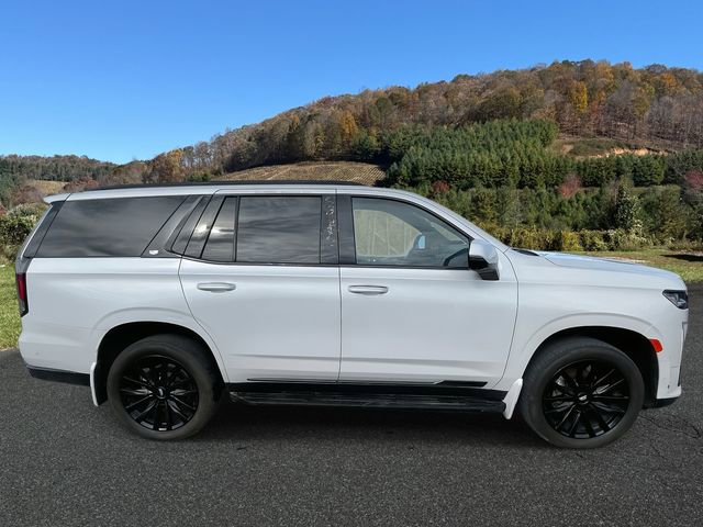 Used 2023 Cadillac Escalade Premium Luxury image 8